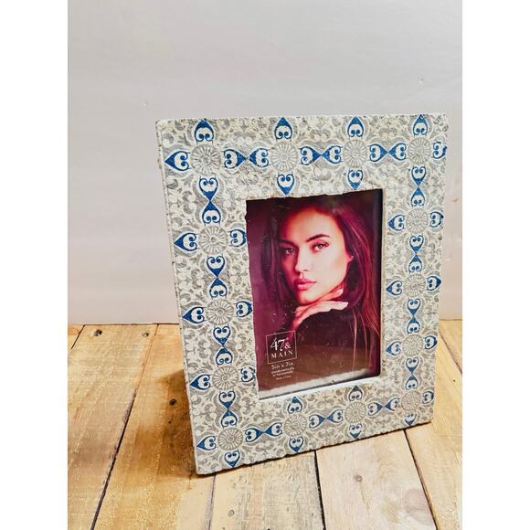 Painted Cement Handcrafted vintage look Photo Frame Picture Holder 5x7 photo - Picture 6 of 6